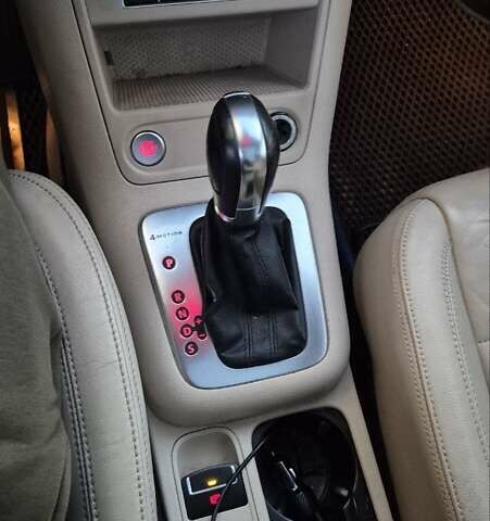 Чорний Фольксваген Тігуан, об'ємом двигуна 1.98 л та пробігом 227 тис. км за 13000 $, фото 16 на Automoto.ua