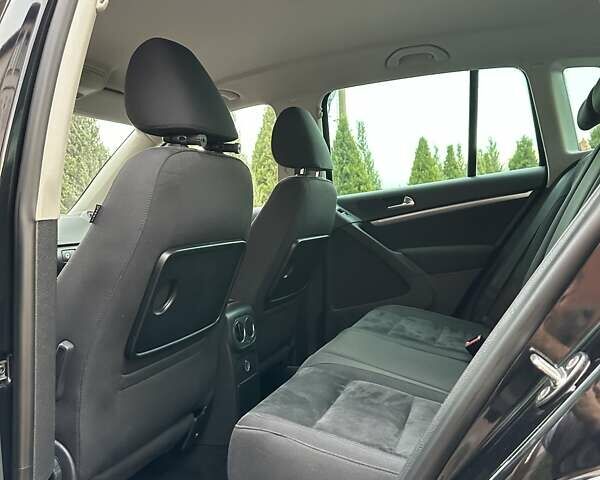 Черный Фольксваген Тигуан, объемом двигателя 1.99 л и пробегом 225 тыс. км за 14950 $, фото 72 на Automoto.ua