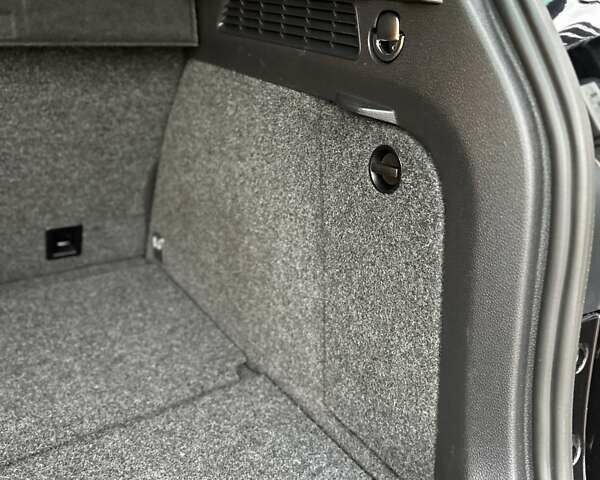 Черный Фольксваген Тигуан, объемом двигателя 1.99 л и пробегом 225 тыс. км за 14950 $, фото 103 на Automoto.ua