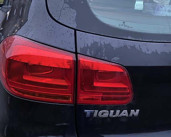 Черный Фольксваген Тигуан, объемом двигателя 1.98 л и пробегом 320 тыс. км за 11500 $, фото 15 на Automoto.ua