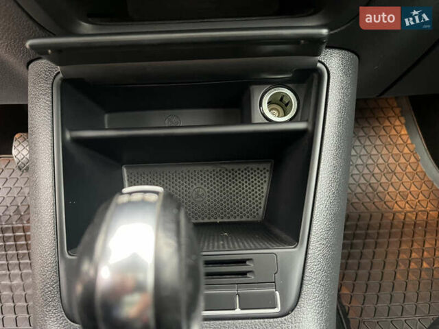 Черный Фольксваген Тигуан, объемом двигателя 1.99 л и пробегом 320 тыс. км за 14499 $, фото 132 на Automoto.ua