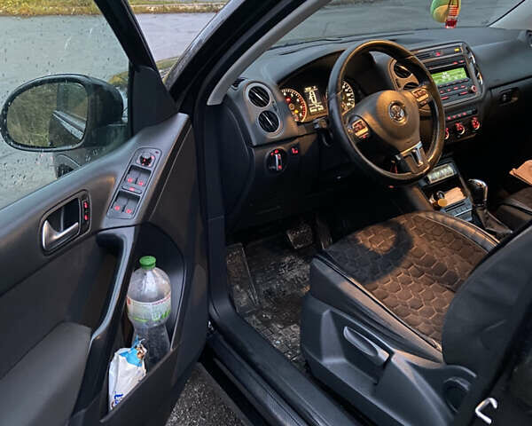 Черный Фольксваген Тигуан, объемом двигателя 1.98 л и пробегом 320 тыс. км за 11500 $, фото 16 на Automoto.ua