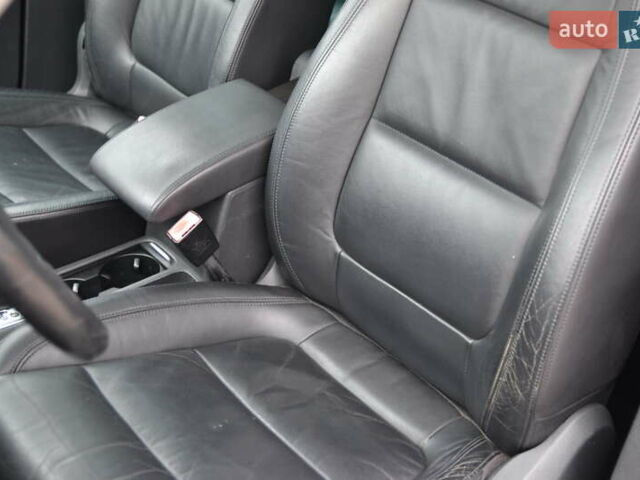 Чорний Фольксваген Тігуан, об'ємом двигуна 1.98 л та пробігом 130 тис. км за 11999 $, фото 12 на Automoto.ua