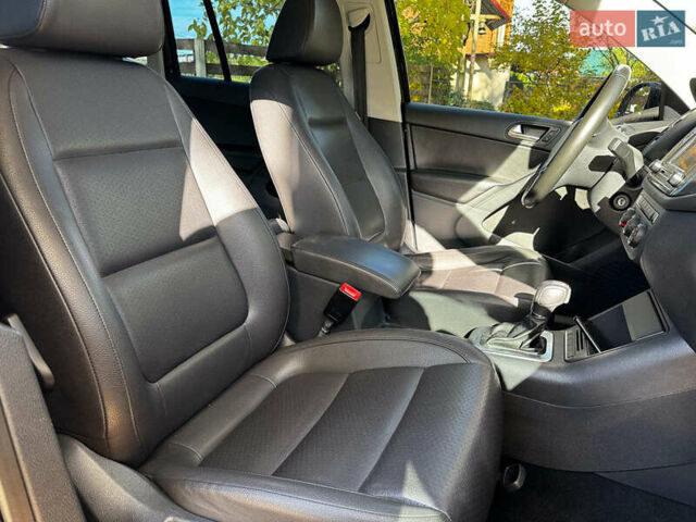 Черный Фольксваген Тигуан, объемом двигателя 2 л и пробегом 166 тыс. км за 12290 $, фото 27 на Automoto.ua