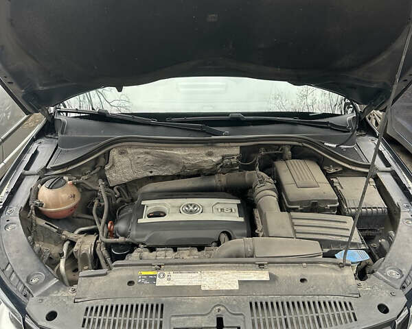 Черный Фольксваген Тигуан, объемом двигателя 1.98 л и пробегом 210 тыс. км за 10500 $, фото 9 на Automoto.ua