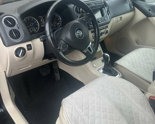 Черный Фольксваген Тигуан, объемом двигателя 1.98 л и пробегом 140 тыс. км за 11333 $, фото 11 на Automoto.ua