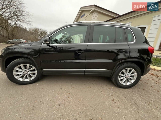 Черный Фольксваген Тигуан, объемом двигателя 1.99 л и пробегом 320 тыс. км за 14499 $, фото 51 на Automoto.ua