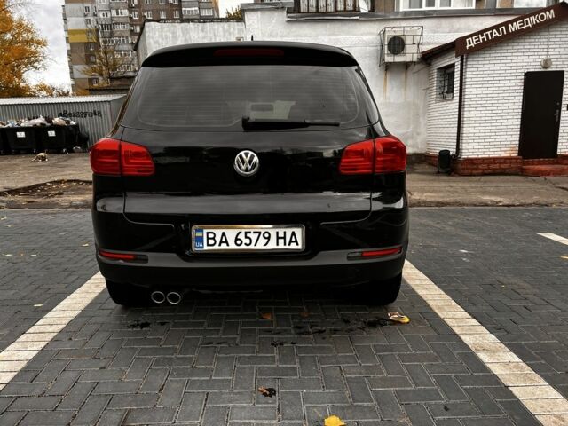 Черный Фольксваген Тигуан, объемом двигателя 2 л и пробегом 152 тыс. км за 14200 $, фото 3 на Automoto.ua