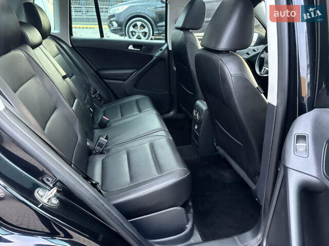 Черный Фольксваген Тигуан, объемом двигателя 2 л и пробегом 256 тыс. км за 8999 $, фото 14 на Automoto.ua