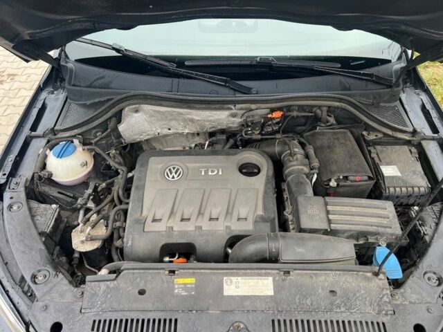 Чорний Фольксваген Тігуан, об'ємом двигуна 2 л та пробігом 160 тис. км за 7800 $, фото 15 на Automoto.ua