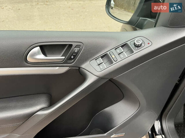 Черный Фольксваген Тигуан, объемом двигателя 1.99 л и пробегом 320 тыс. км за 14499 $, фото 85 на Automoto.ua