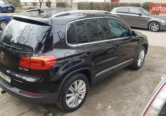 Черный Фольксваген Тигуан, объемом двигателя 2 л и пробегом 267 тыс. км за 13000 $, фото 6 на Automoto.ua