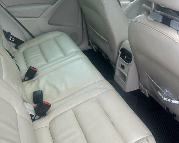 Черный Фольксваген Тигуан, объемом двигателя 1.98 л и пробегом 140 тыс. км за 11333 $, фото 7 на Automoto.ua