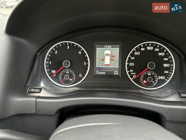 Черный Фольксваген Тигуан, объемом двигателя 1.99 л и пробегом 225 тыс. км за 15300 $, фото 20 на Automoto.ua