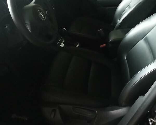 Черный Фольксваген Тигуан, объемом двигателя 1.98 л и пробегом 186 тыс. км за 12500 $, фото 17 на Automoto.ua