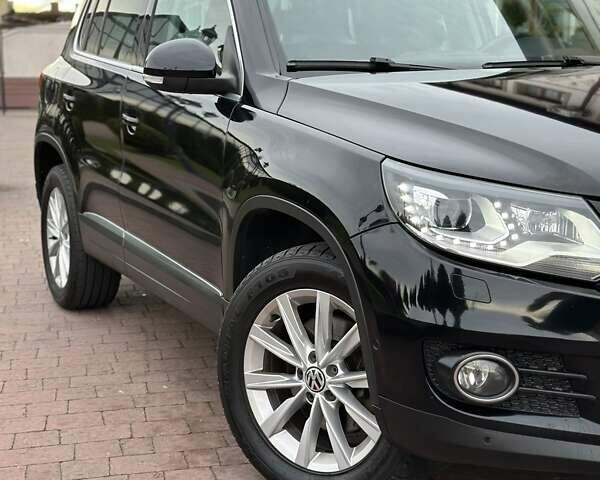 Черный Фольксваген Тигуан, объемом двигателя 1.99 л и пробегом 225 тыс. км за 14950 $, фото 21 на Automoto.ua