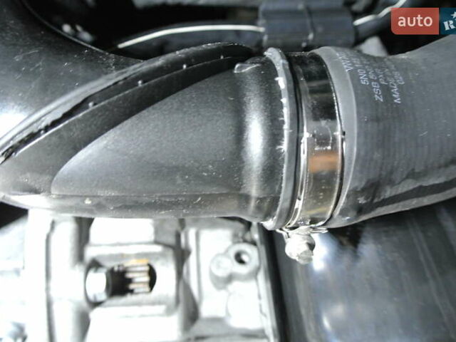 Чорний Фольксваген Тігуан, об'ємом двигуна 2 л та пробігом 168 тис. км за 15550 $, фото 63 на Automoto.ua