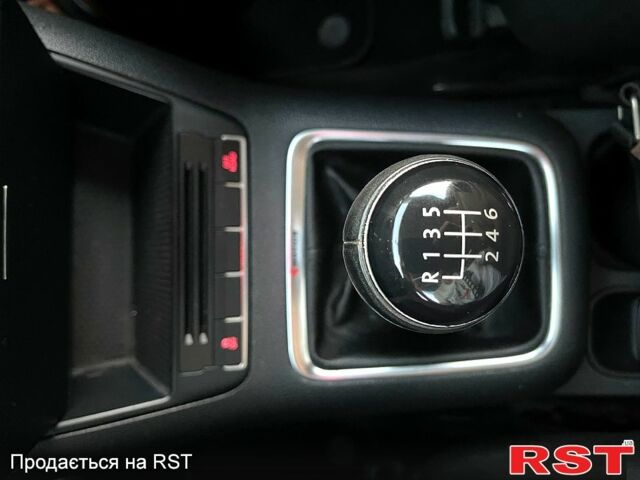 Черный Фольксваген Тигуан, объемом двигателя 2 л и пробегом 181 тыс. км за 9200 $, фото 9 на Automoto.ua