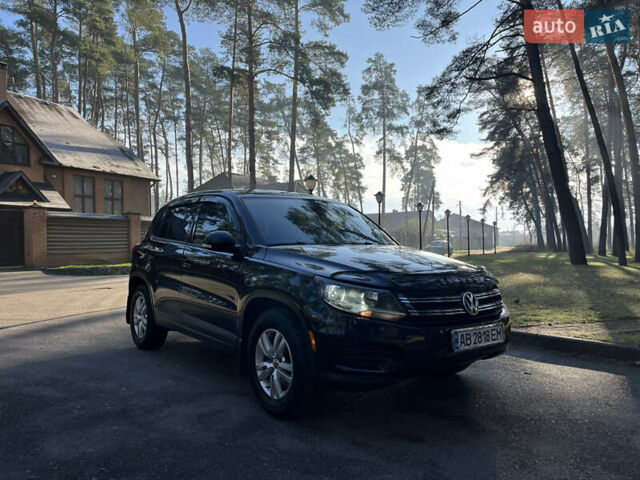 Черный Фольксваген Тигуан, объемом двигателя 2 л и пробегом 185 тыс. км за 11500 $, фото 2 на Automoto.ua