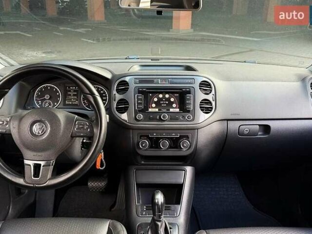 Черный Фольксваген Тигуан, объемом двигателя 1.98 л и пробегом 222 тыс. км за 9990 $, фото 20 на Automoto.ua
