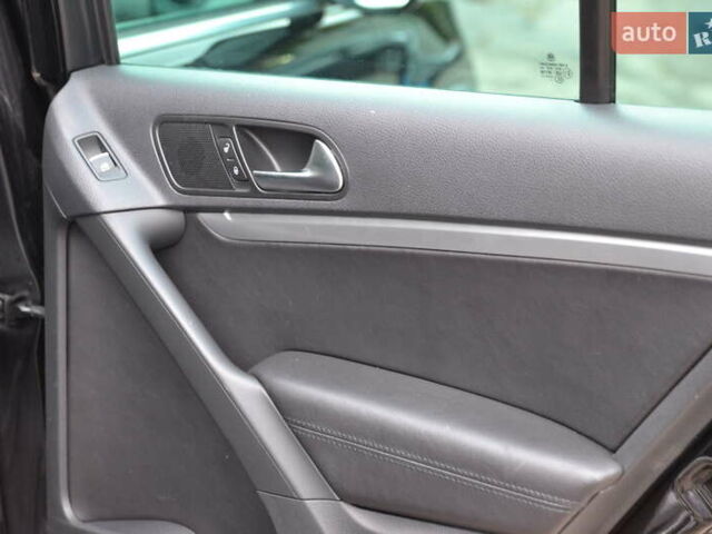 Чорний Фольксваген Тігуан, об'ємом двигуна 1.98 л та пробігом 130 тис. км за 11999 $, фото 22 на Automoto.ua