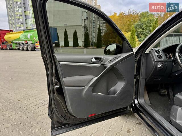 Черный Фольксваген Тигуан, объемом двигателя 1.99 л и пробегом 225 тыс. км за 15300 $, фото 13 на Automoto.ua