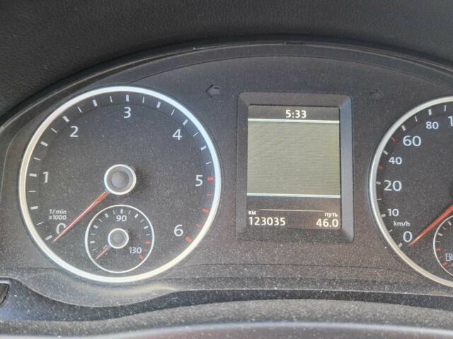 Черный Фольксваген Тигуан, объемом двигателя 2 л и пробегом 140 тыс. км за 15999 $, фото 3 на Automoto.ua