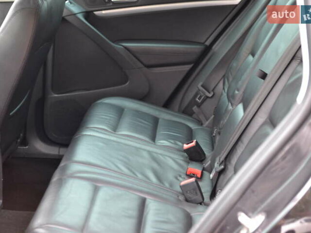 Чорний Фольксваген Тігуан, об'ємом двигуна 1.98 л та пробігом 130 тис. км за 11999 $, фото 17 на Automoto.ua