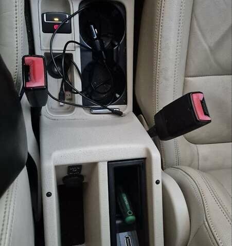 Чорний Фольксваген Тігуан, об'ємом двигуна 1.98 л та пробігом 227 тис. км за 13000 $, фото 12 на Automoto.ua