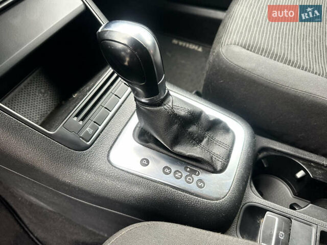 Чорний Фольксваген Тігуан, об'ємом двигуна 2 л та пробігом 165 тис. км за 9499 $, фото 8 на Automoto.ua