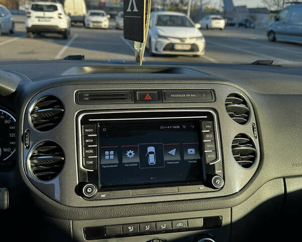 Чорний Фольксваген Тігуан, об'ємом двигуна 1.98 л та пробігом 233 тис. км за 13200 $, фото 13 на Automoto.ua