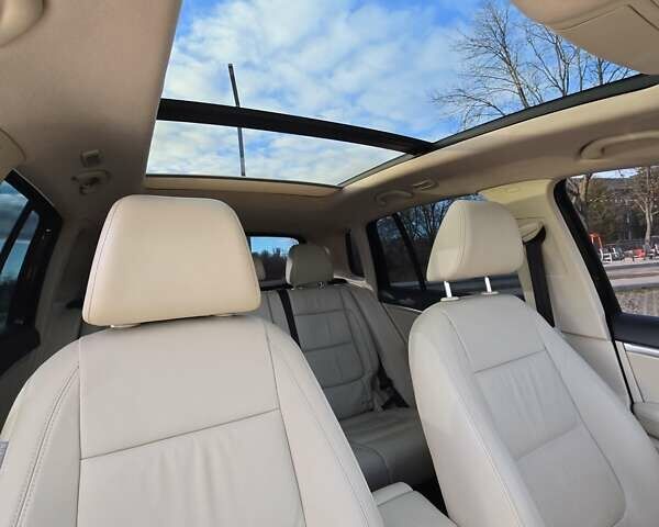 Чорний Фольксваген Тігуан, об'ємом двигуна 1.98 л та пробігом 349 тис. км за 12499 $, фото 15 на Automoto.ua