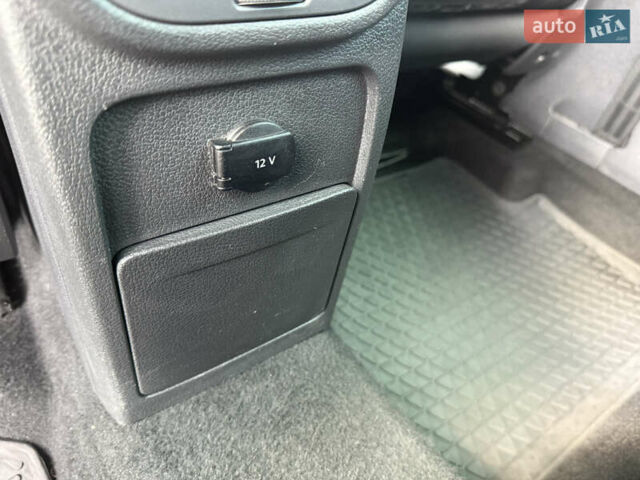 Черный Фольксваген Тигуан, объемом двигателя 1.97 л и пробегом 187 тыс. км за 15350 $, фото 98 на Automoto.ua