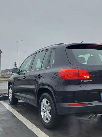 Черный Фольксваген Тигуан, объемом двигателя 1.98 л и пробегом 123 тыс. км за 13500 $, фото 7 на Automoto.ua