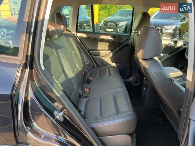 Черный Фольксваген Тигуан, объемом двигателя 2 л и пробегом 252 тыс. км за 10300 $, фото 18 на Automoto.ua