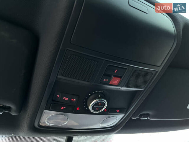 Чорний Фольксваген Тігуан, об'ємом двигуна 2 л та пробігом 159 тис. км за 14950 $, фото 33 на Automoto.ua