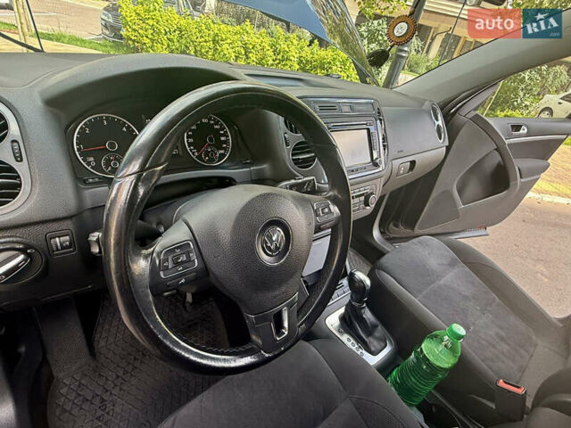 Черный Фольксваген Тигуан, объемом двигателя 1.97 л и пробегом 187 тыс. км за 15350 $, фото 80 на Automoto.ua