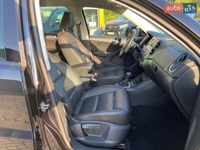 Черный Фольксваген Тигуан, объемом двигателя 2 л и пробегом 252 тыс. км за 10300 $, фото 19 на Automoto.ua