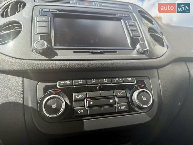 Черный Фольксваген Тигуан, объемом двигателя 1.97 л и пробегом 187 тыс. км за 15350 $, фото 48 на Automoto.ua