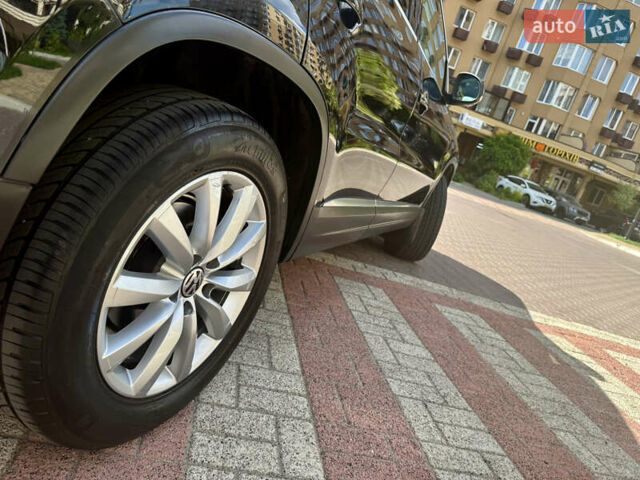 Черный Фольксваген Тигуан, объемом двигателя 1.97 л и пробегом 187 тыс. км за 15350 $, фото 32 на Automoto.ua