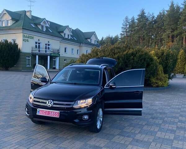 Чорний Фольксваген Тігуан, об'ємом двигуна 1.99 л та пробігом 180 тис. км за 11300 $, фото 6 на Automoto.ua