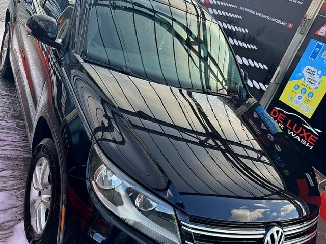 Чорний Фольксваген Тігуан, об'ємом двигуна 2 л та пробігом 261 тис. км за 13000 $, фото 10 на Automoto.ua