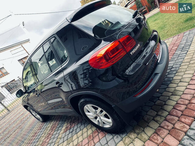 Чорний Фольксваген Тігуан, об'ємом двигуна 0 л та пробігом 240 тис. км за 11500 $, фото 30 на Automoto.ua