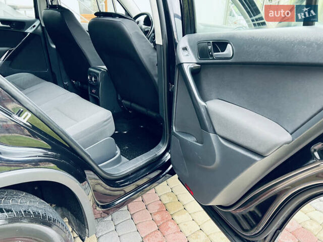 Чорний Фольксваген Тігуан, об'ємом двигуна 0 л та пробігом 240 тис. км за 11500 $, фото 15 на Automoto.ua