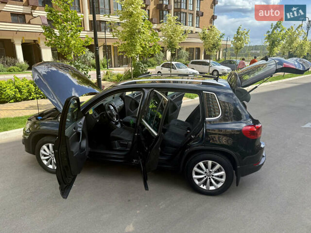 Черный Фольксваген Тигуан, объемом двигателя 1.97 л и пробегом 187 тыс. км за 15350 $, фото 4 на Automoto.ua