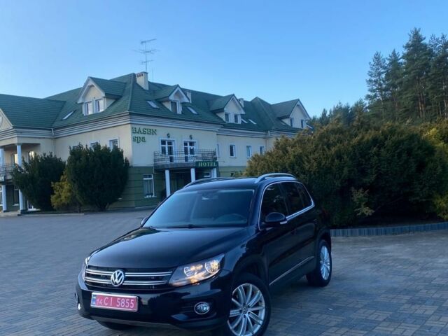 Чорний Фольксваген Тігуан, об'ємом двигуна 2 л та пробігом 182 тис. км за 11200 $, фото 14 на Automoto.ua