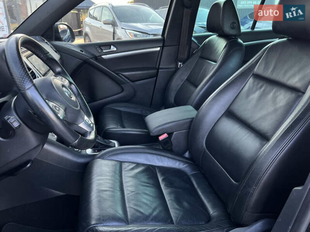 Чорний Фольксваген Тігуан, об'ємом двигуна 2 л та пробігом 159 тис. км за 14950 $, фото 21 на Automoto.ua