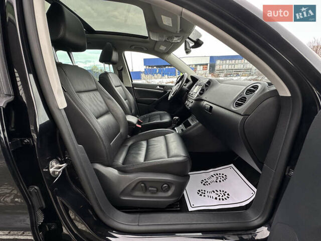 Чорний Фольксваген Тігуан, об'ємом двигуна 1.98 л та пробігом 168 тис. км за 13750 $, фото 109 на Automoto.ua