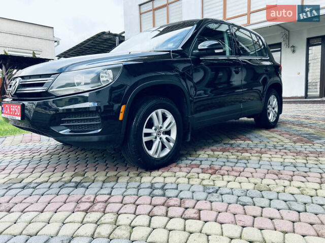 Чорний Фольксваген Тігуан, об'ємом двигуна 0 л та пробігом 240 тис. км за 11500 $, фото 1 на Automoto.ua