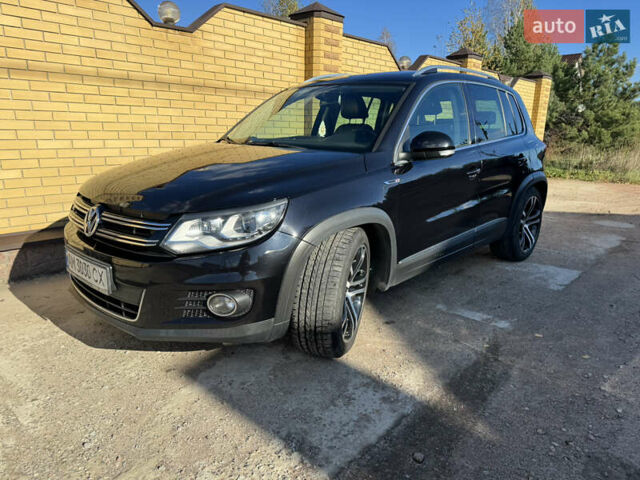 Черный Фольксваген Тигуан, объемом двигателя 2 л и пробегом 201 тыс. км за 15550 $, фото 30 на Automoto.ua